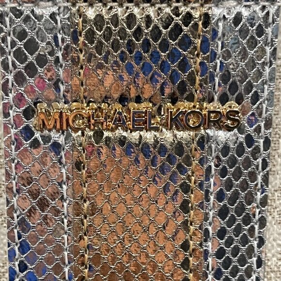 Michael Kors Pratt Medium Signature Logo and Metallic Shoulder Bag (JB1227) - Picture 3 of 10